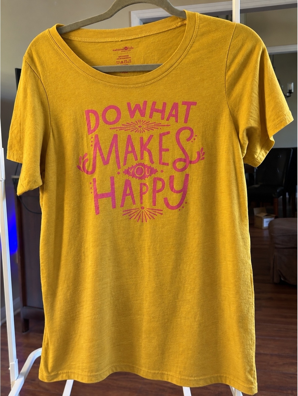Natural Life Women's Mustard Yellow 'Do What Makes You Happy' Graphic T-Shirt XL